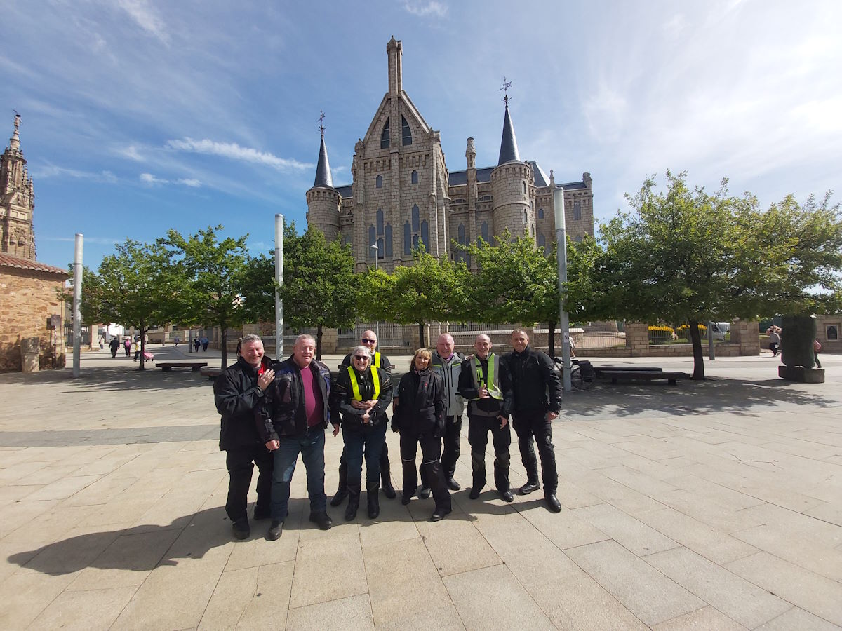 Palace of Gaudí Astorga crossing Spain border amazing roads smiling riders